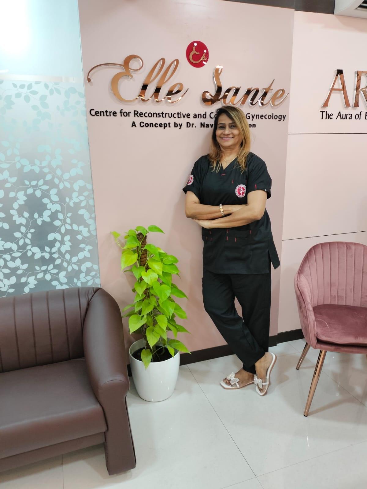 Family planning and reproductive healthcare at Elle Sante clinic